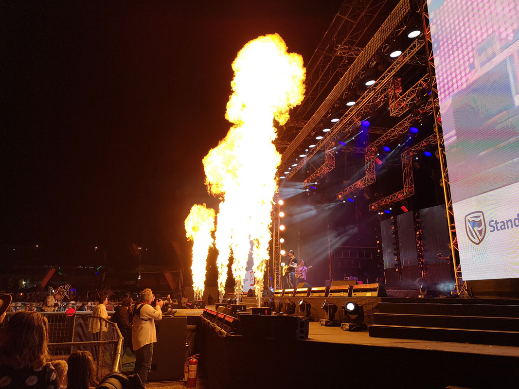 FFA - Fireworks for Africa - Flame FX
